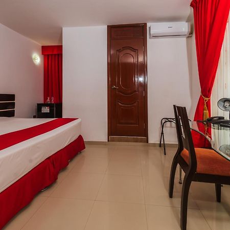 Hotel B'Liam Tumbes Exteriör bild